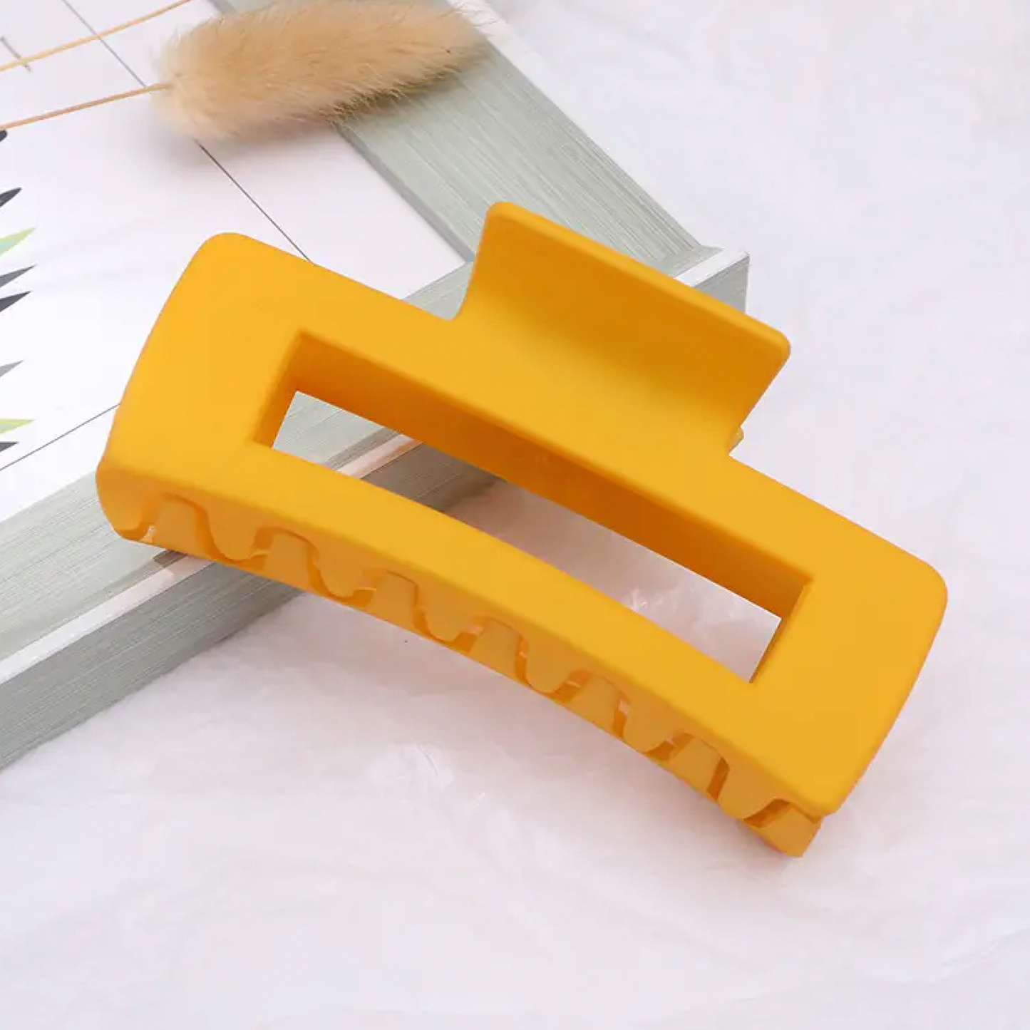 Honey | Rectangle Claw Clip