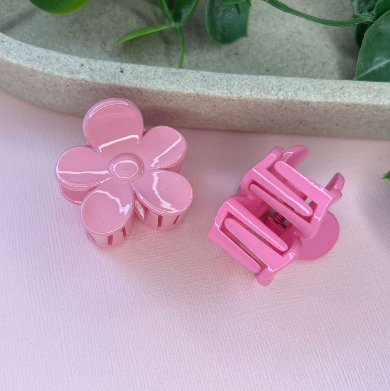 Pink | Mini Daisy Hair Clip