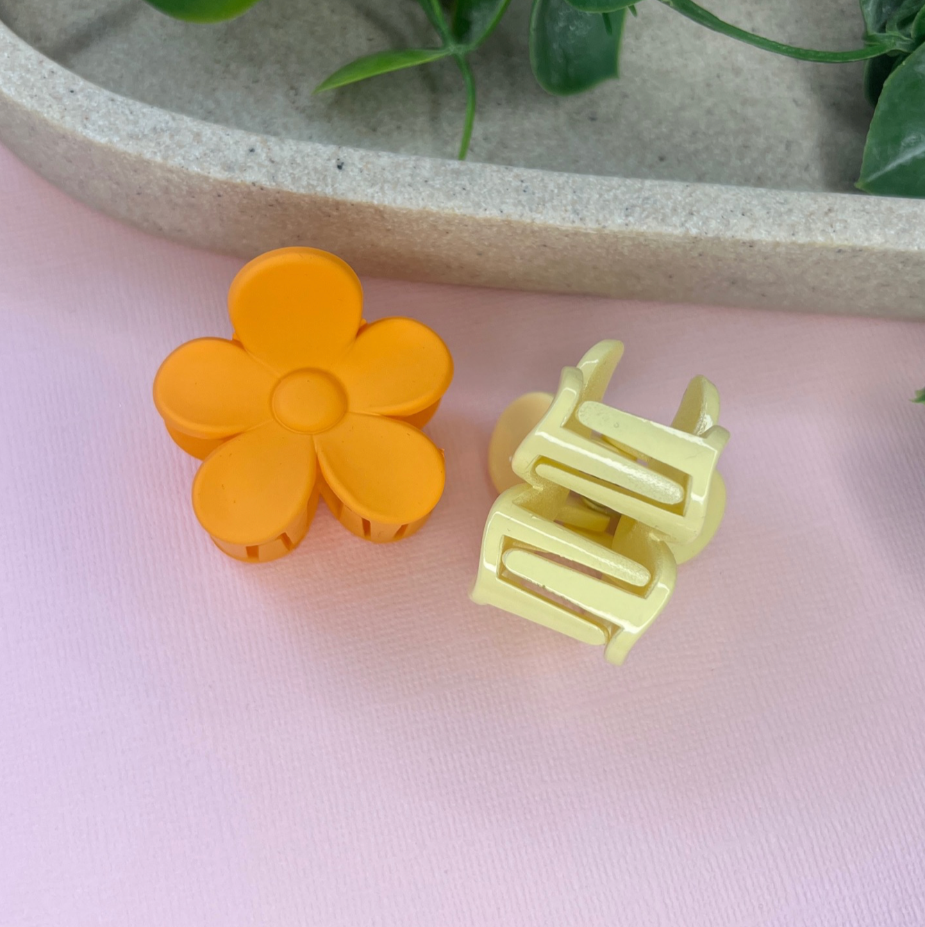 Orange | Mini Daisy Hair Clip