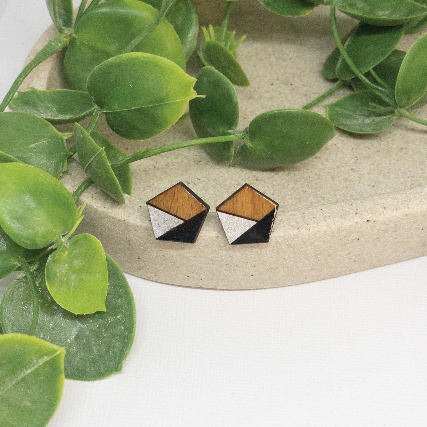 Vintage Chic | Wooden Stud Earrings