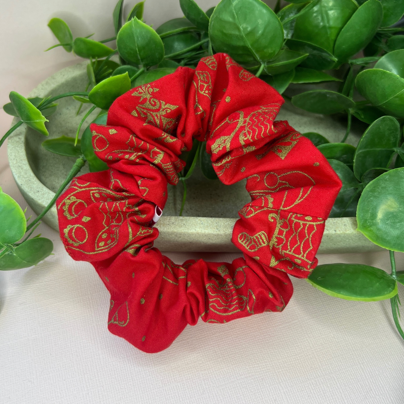 Red & Gold | Christmas Scrunchie